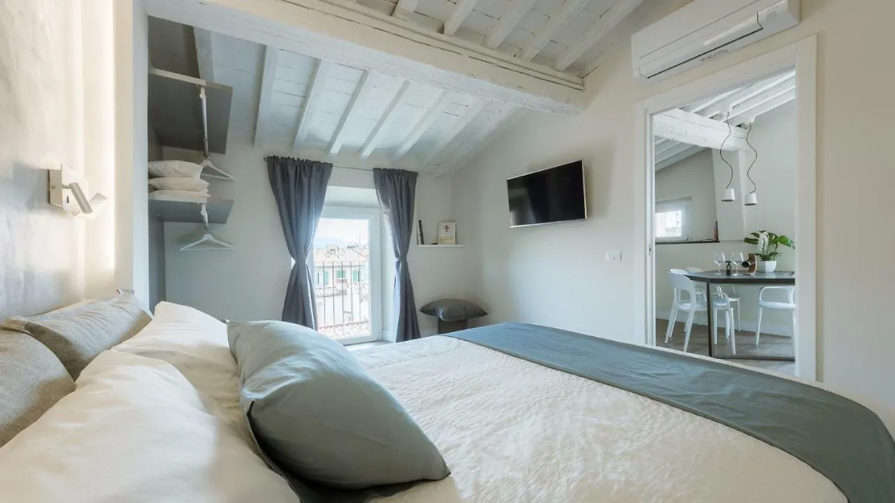Penthouse Delle Stelle Apartment Florence 0*,